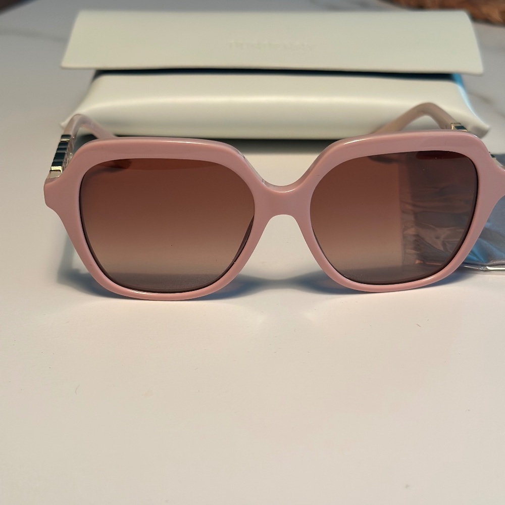 Burberry sunglasses